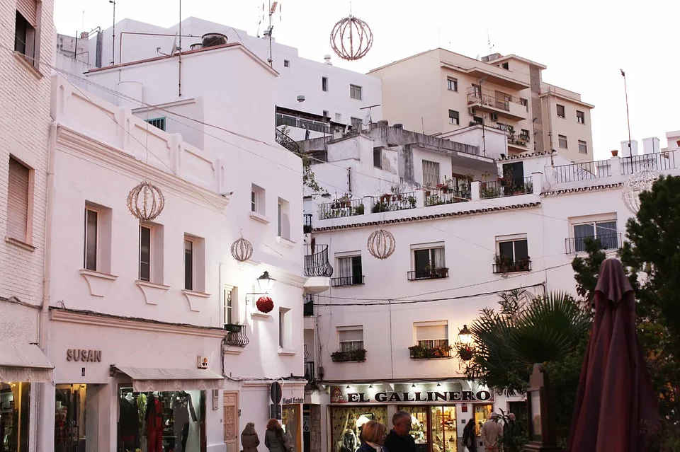 Marbella Town and its Romantic White Buildings