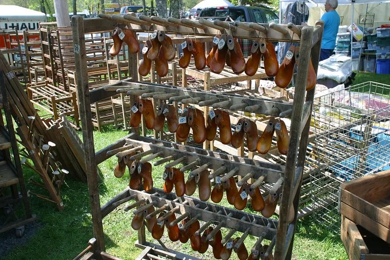 Antiques sold at Brimfield