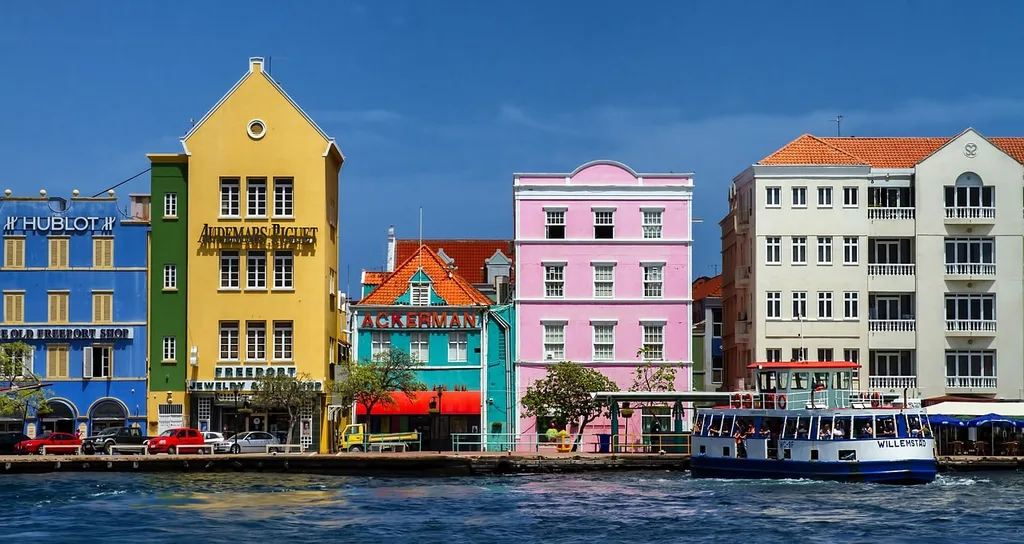 Traces of Dutch architecture in Willemstad
