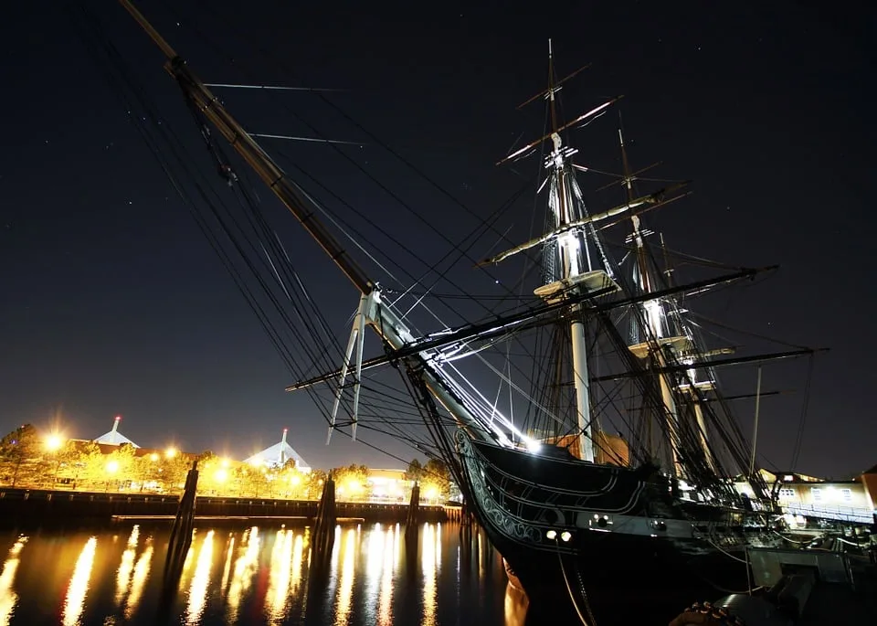 Cruising in Boston at night