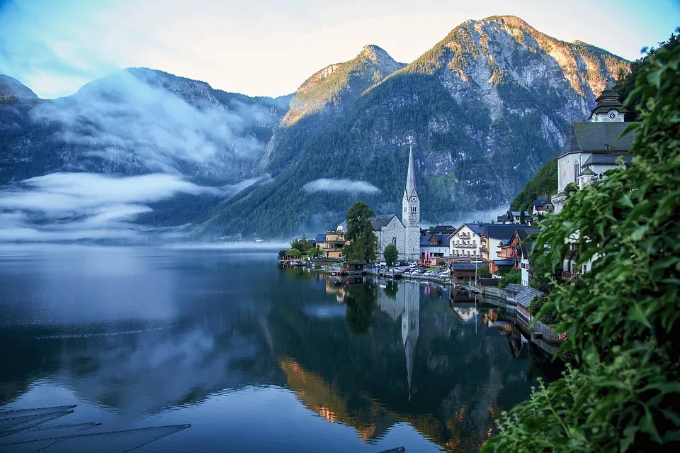 A peaceful morning in Hallstatt