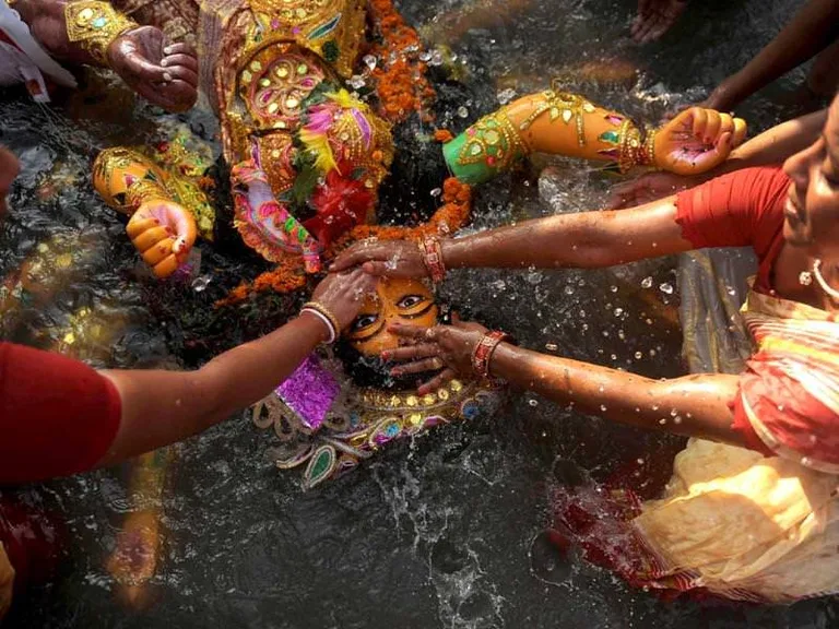Must Attend Crazy Festival And Carnivals 30