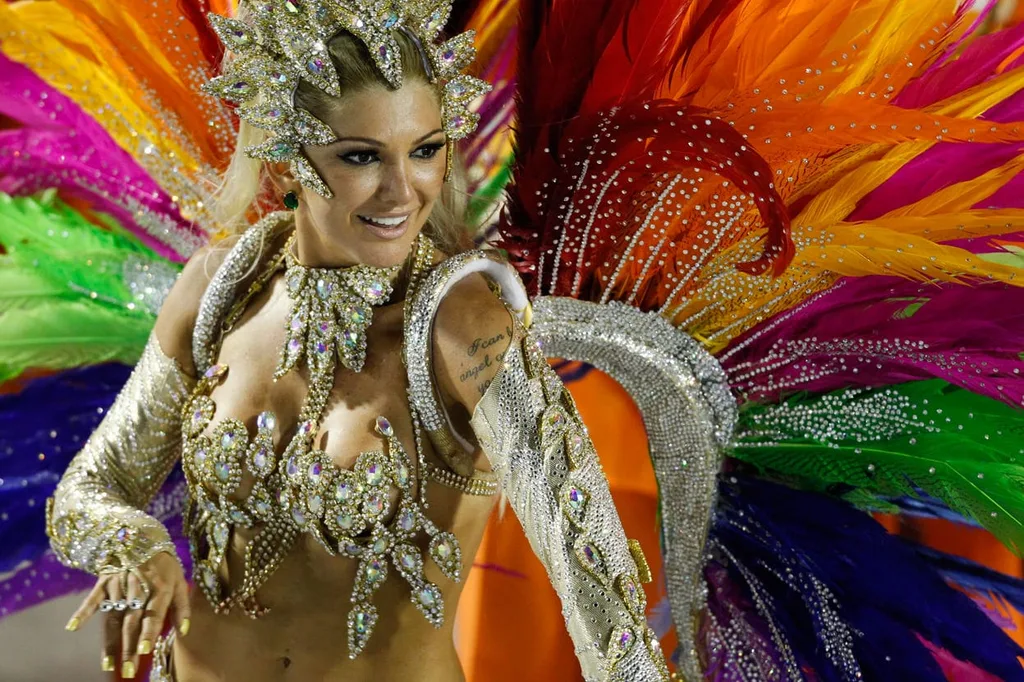 Must Attend Crazy Festival And Carnivals 01