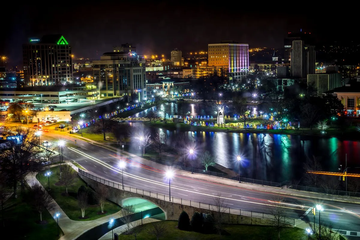 Top 10 Best Fun Things to Do in Huntsville at Night