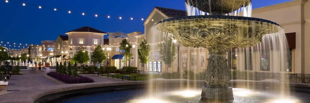 Bridge Street Town Center in Huntsville