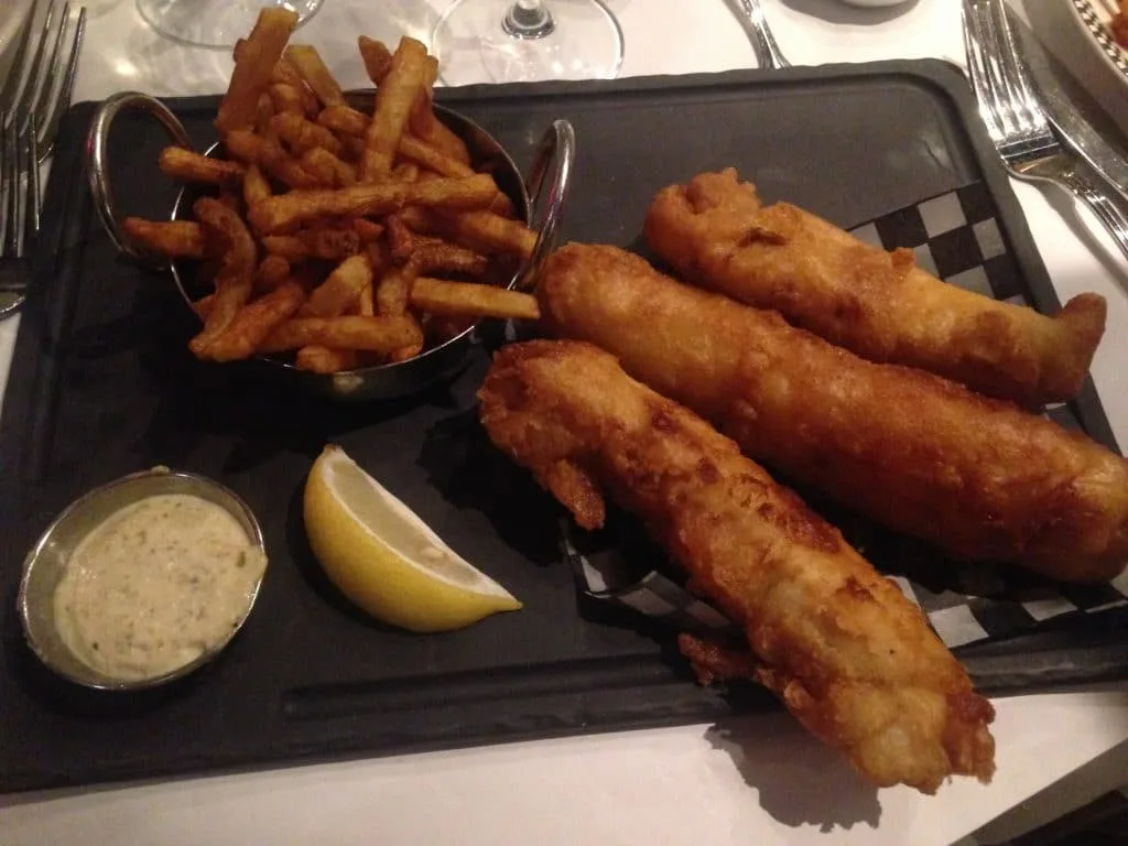 quebeccity-fishandchips