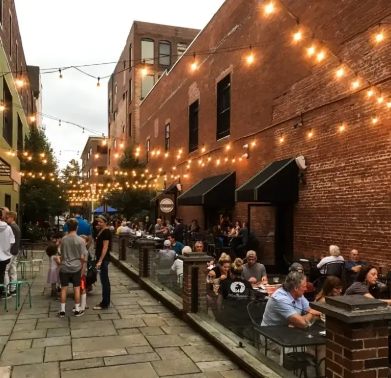 A street filled with cafes in Williamsport, Pennsylvania