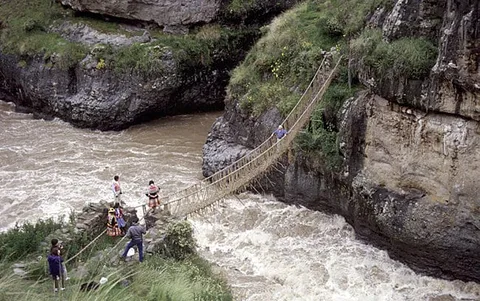 Man-Made Amazing And Adventurous Bridges 11