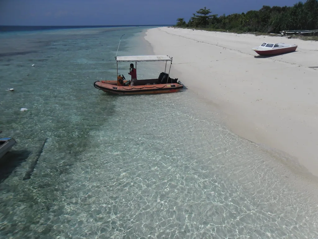 Pom Pom Islands Beach, Malaysia