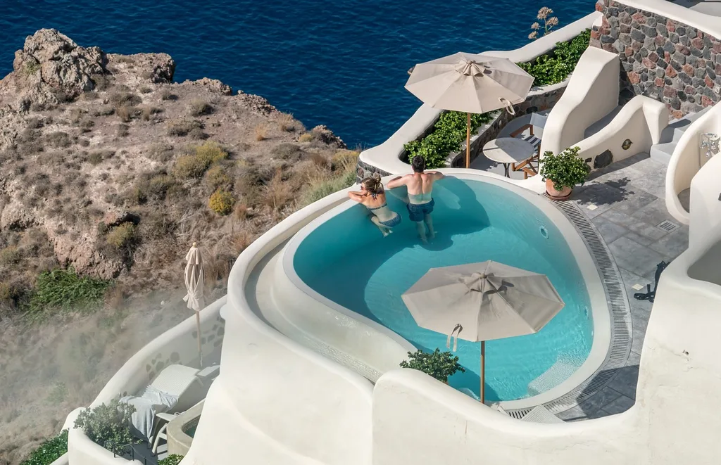 A romantic plunge pool in a villa in Santorini