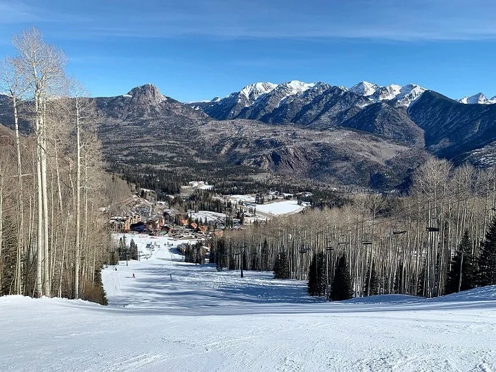 Skiing lane at Purgatory Resort