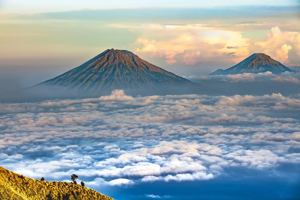 Volcanoes on Java in Indonesia