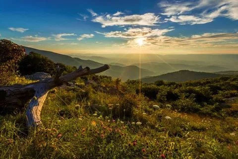 The splendid view of Shenandoah National Park near Harrisonburg