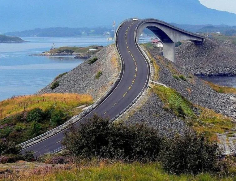 Atlantic Ocean Road, Norway